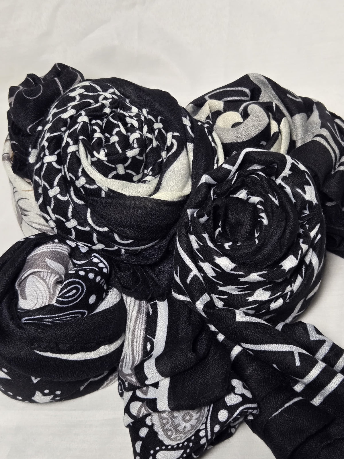 Monochrome collection