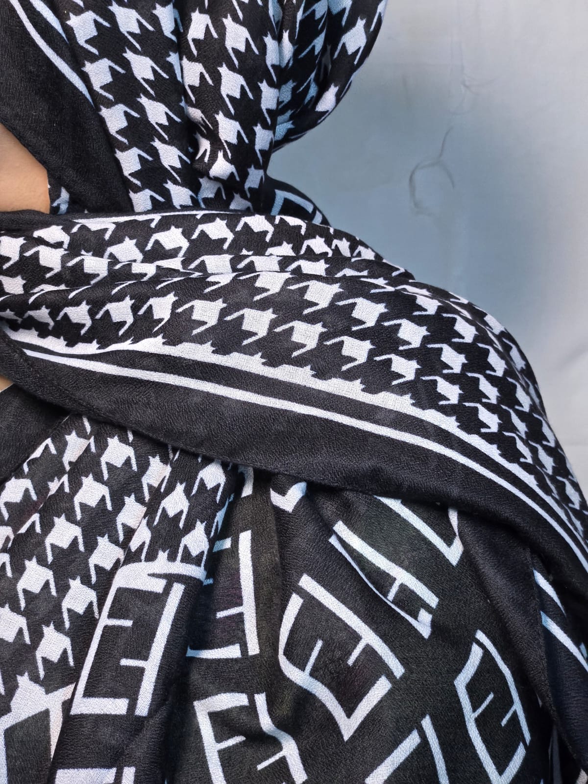 Black And White Hijab